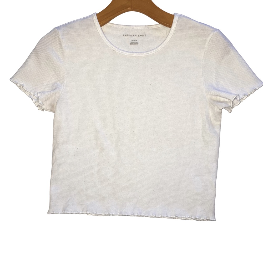 American Eagle Basic White Ribbed Top / Baby Tee / medium